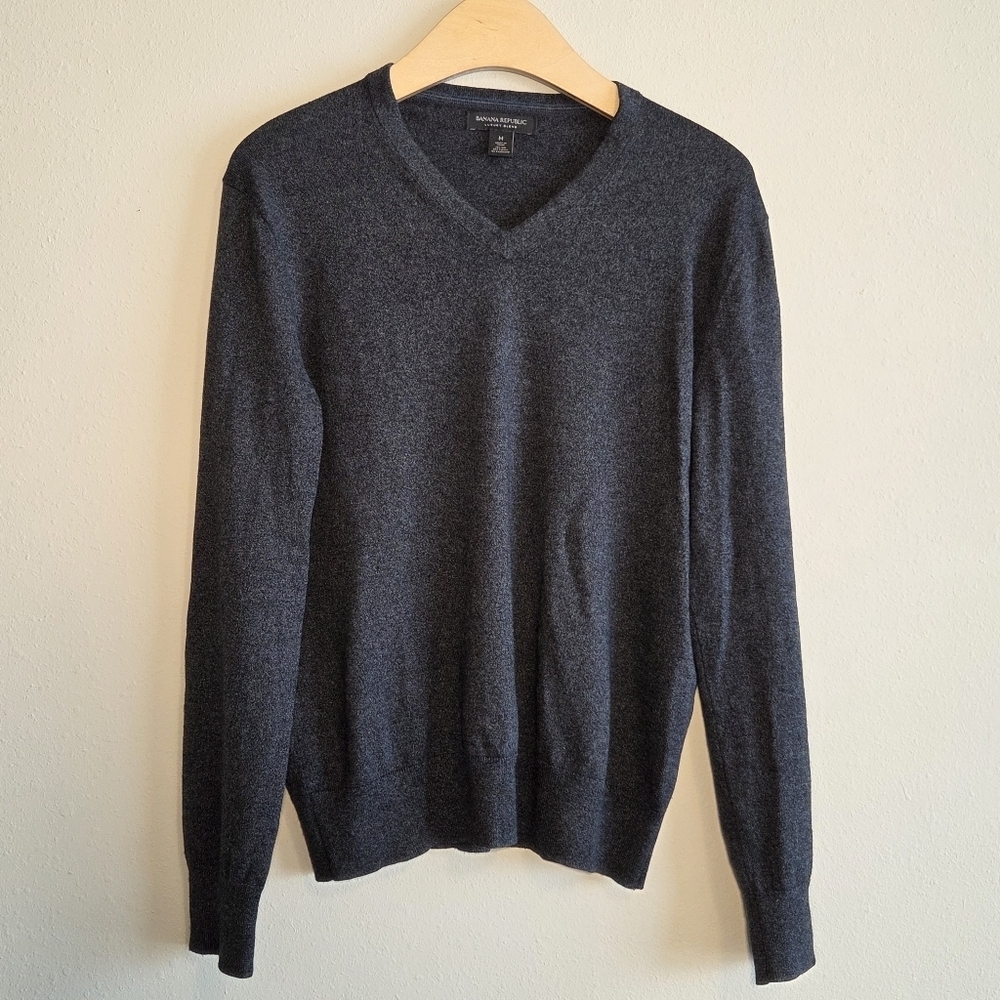 Banana Republic Luxury Blend Silk Cotton Cashmere Charcoal Black Sweater Sz M